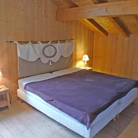 Chalet Familial Avec Salle De Jeux, Parking Et Wifi - Fr-1-629-1 *