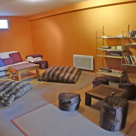 Chalet Familial Avec Salle De Jeux, Parking Et Wifi - Fr-1-629-1